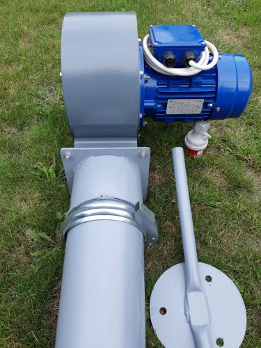 Mobilus grūdų ventiliatorius.