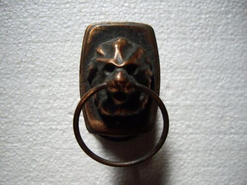 Parduoda varinę durų rankeną