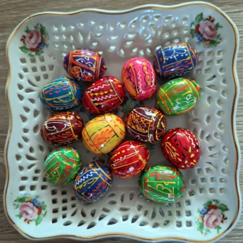 įvairūs žaislai ir žaidimai