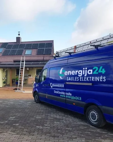 Saulės elektrinės su kaupikliu